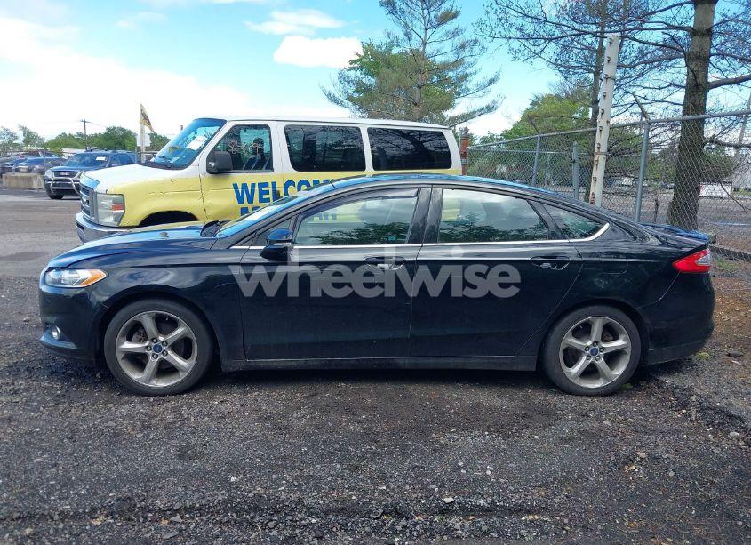 Photo 14 of 2016 Ford Fusion SE (VIN 3FA6P0HD1GR236590)