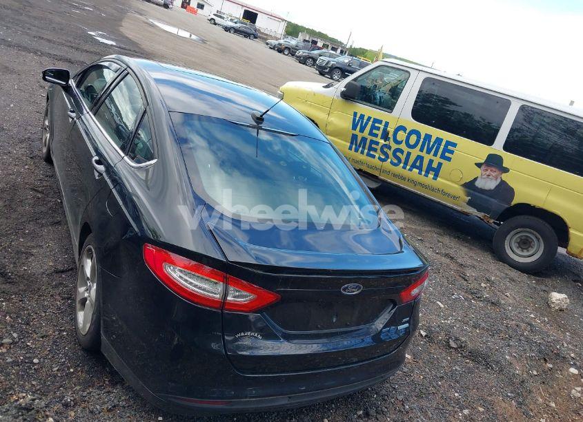 Photo 16 of 2016 Ford Fusion SE (VIN 3FA6P0HD1GR236590)