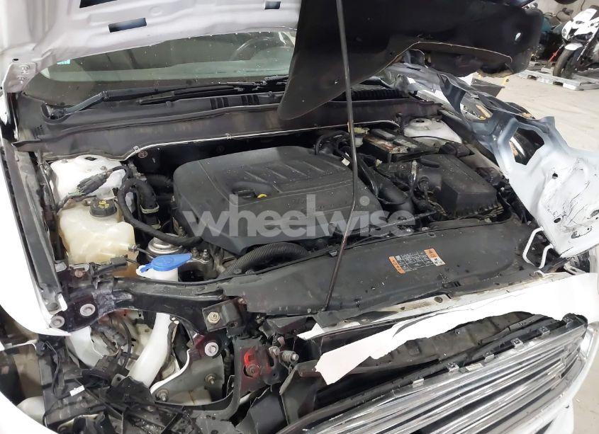 Photo 10 of 2016 Ford Fusion SE (VIN 3FA6P0HD1GR245435)