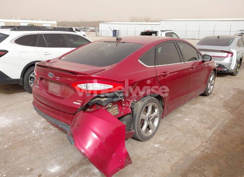 Photo 4 of 2016 Ford Fusion SE (VIN 3FA6P0HD1GR327505)