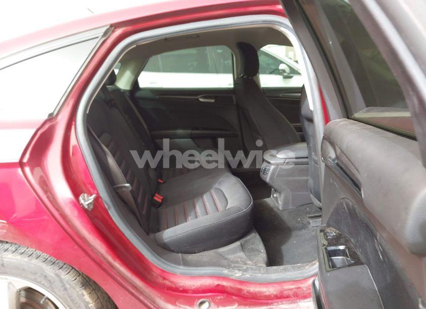 Photo 8 of 2016 Ford Fusion SE (VIN 3FA6P0HD1GR327505)