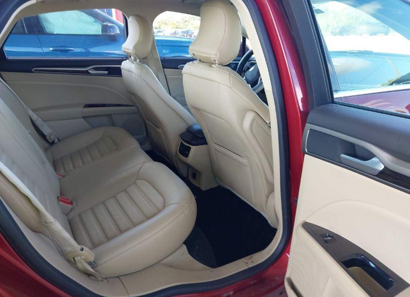 Photo 8 of 2016 Ford Fusion SE (VIN 3FA6P0HD1GR351318)