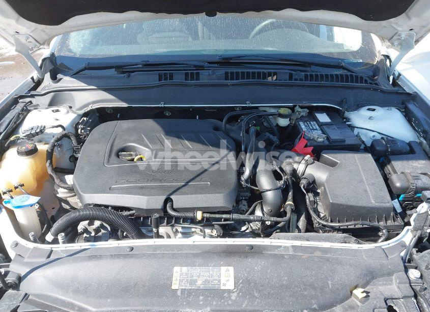 Photo 10 of 2016 Ford Fusion SE (VIN 3FA6P0HD1GR367745)