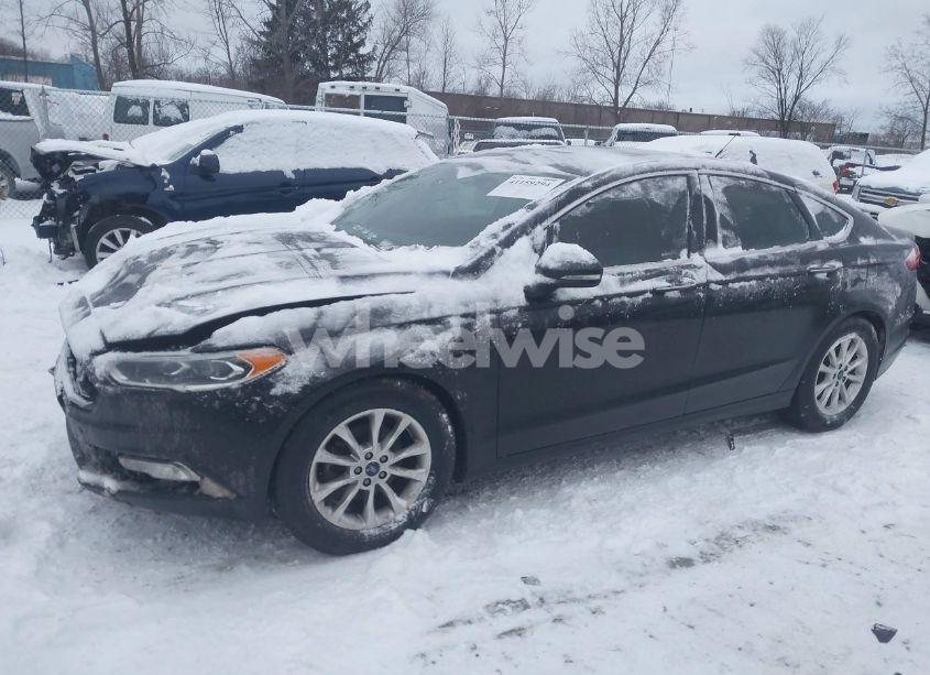 Photo 13 of 2017 Ford Fusion SE (VIN 3FA6P0HD1HR115642)