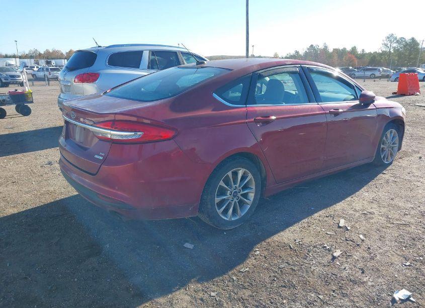 Photo 4 of 2017 Ford Fusion SE (VIN 3FA6P0HD1HR166204)