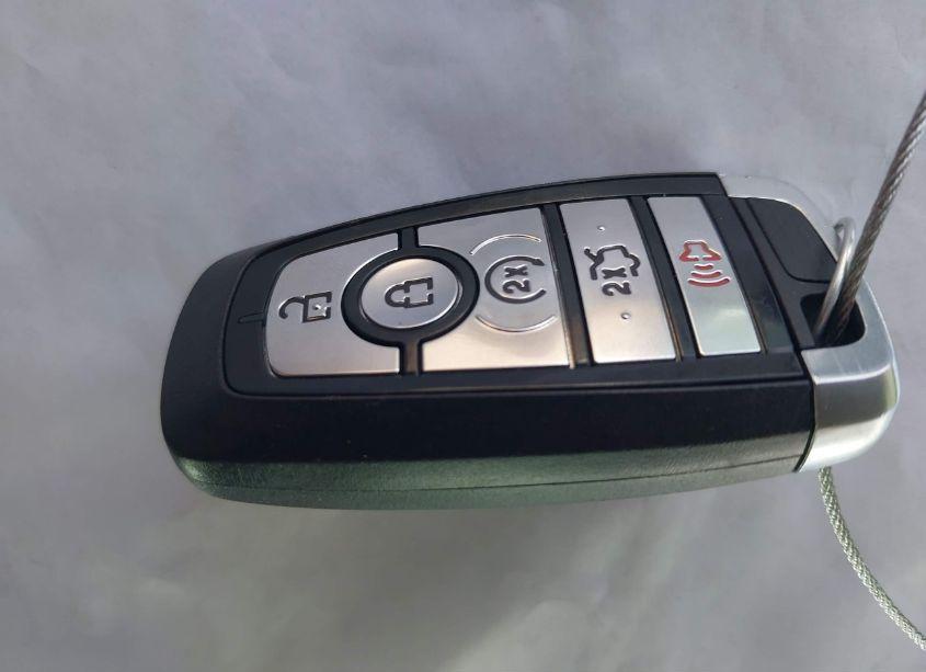 Photo 11 of 2017 Ford Fusion SE (VIN 3FA6P0HD1HR167787)