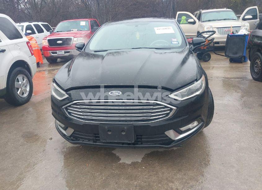 Photo 12 of 2017 Ford Fusion SE (VIN 3FA6P0HD1HR221010)