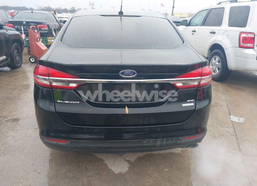 Photo 16 of 2017 Ford Fusion SE (VIN 3FA6P0HD1HR221010)