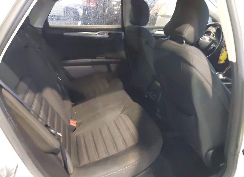 Photo 8 of 2017 Ford Fusion SE (VIN 3FA6P0HD1HR241161)