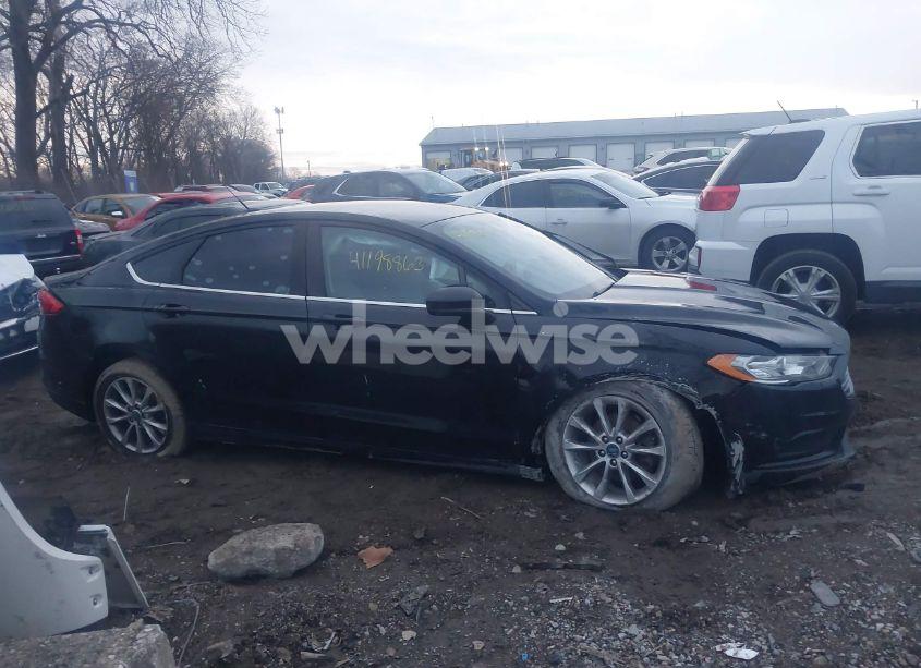 Photo 14 of 2017 Ford Fusion SE (VIN 3FA6P0HD1HR256808)