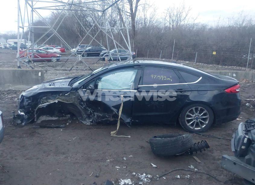 Photo 15 of 2017 Ford Fusion SE (VIN 3FA6P0HD1HR256808)