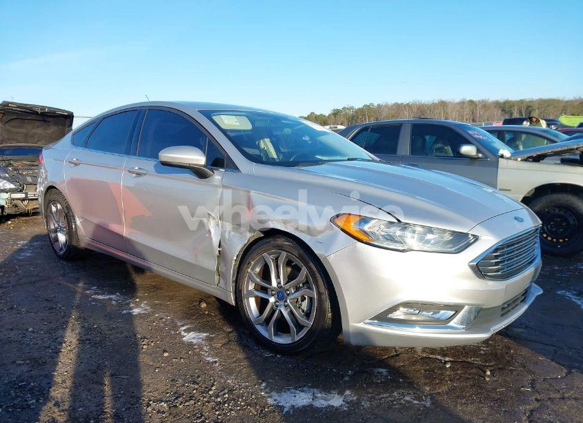 2017 Ford Fusion SE (VIN 3FA6P0HD1HR298153) main photo