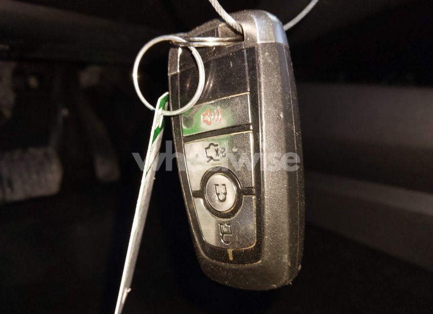 Photo 11 of 2017 Ford Fusion SE (VIN 3FA6P0HD1HR298153)