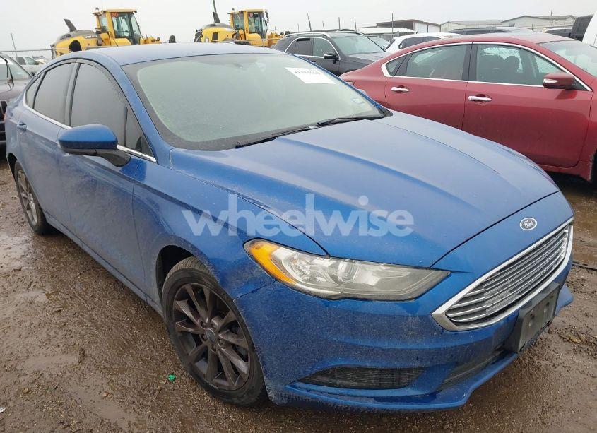 2017 Ford Fusion SE (VIN 3FA6P0HD1HR299092) main photo