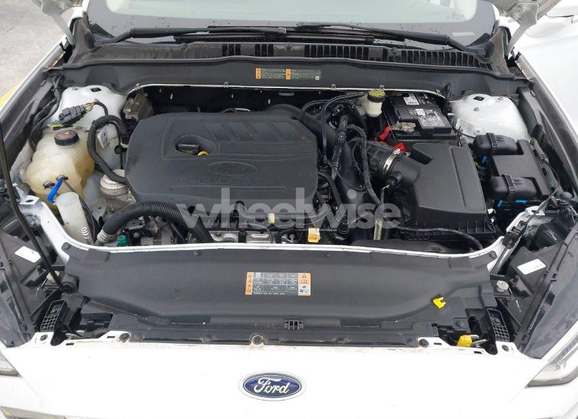 Photo 10 of 2017 Ford Fusion SE (VIN 3FA6P0HD1HR317302)