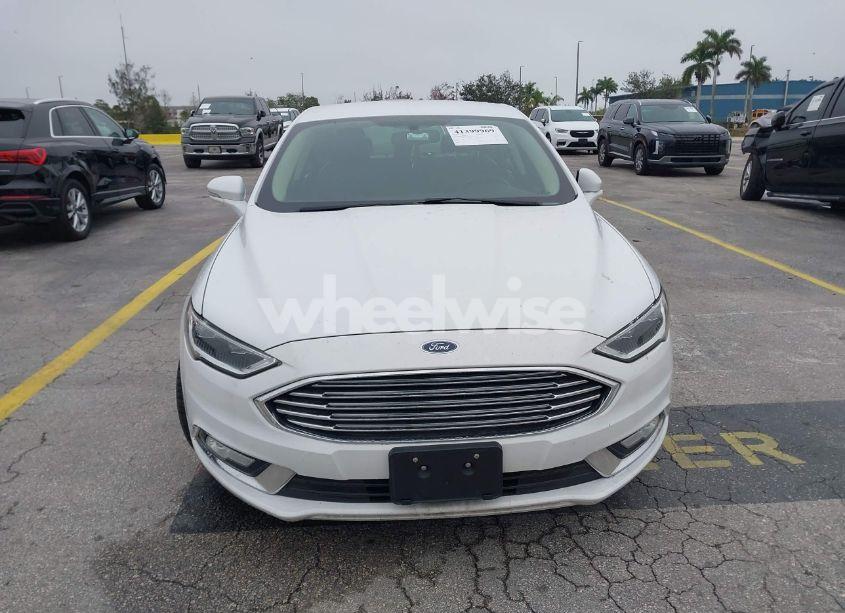 Photo 12 of 2017 Ford Fusion SE (VIN 3FA6P0HD1HR317302)