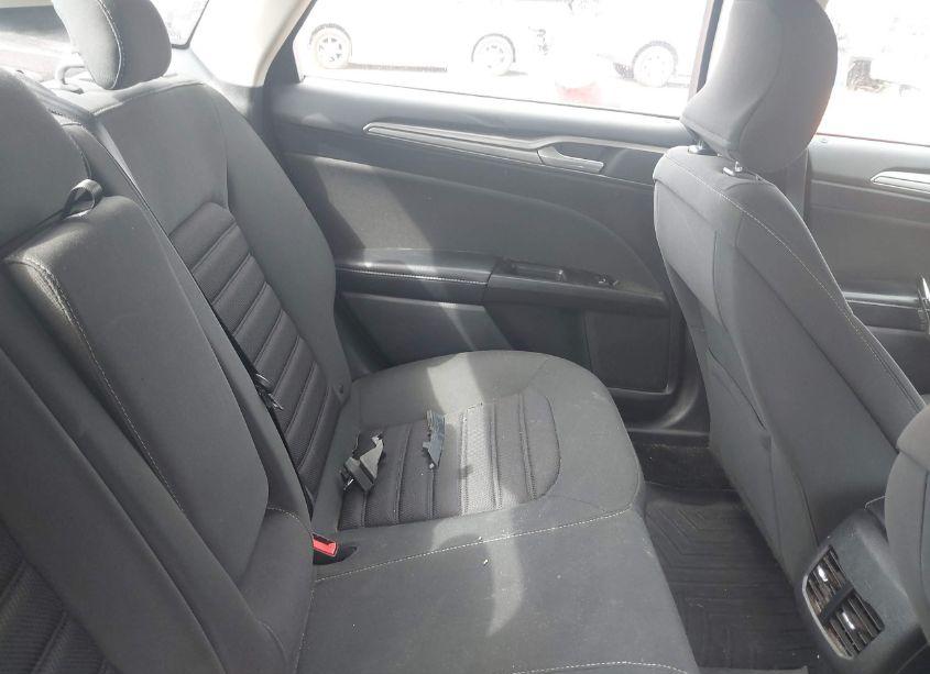 Photo 8 of 2017 Ford Fusion SE (VIN 3FA6P0HD1HR363471)