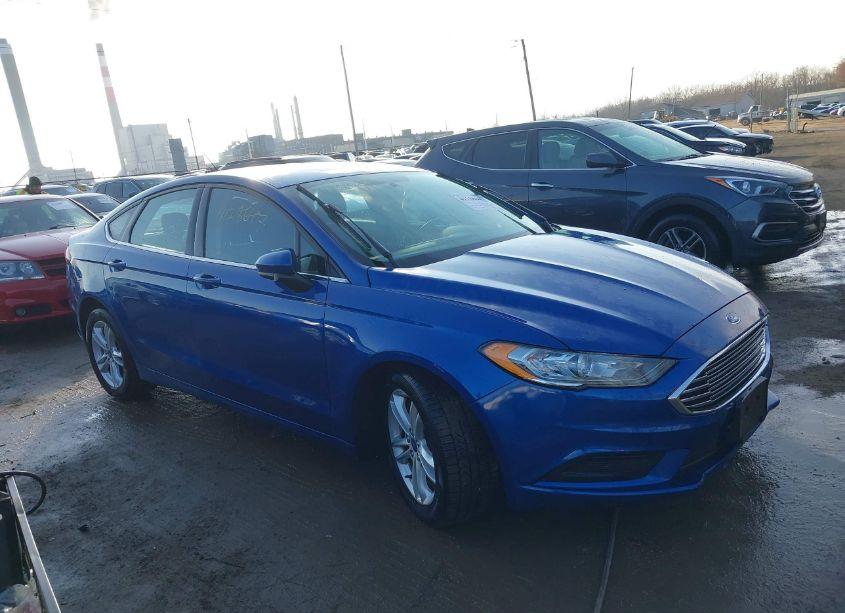 2018 Ford Fusion SE (VIN 3FA6P0HD1JR142944) main photo