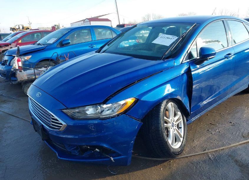 Photo 6 of 2018 Ford Fusion SE (VIN 3FA6P0HD1JR142944)