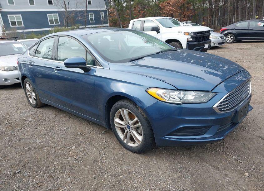 2018 Ford Fusion SE (VIN 3FA6P0HD1JR157203) main photo