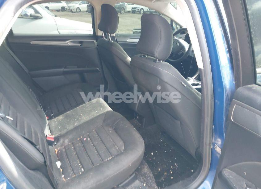 Photo 8 of 2018 Ford Fusion SE (VIN 3FA6P0HD1JR188757)