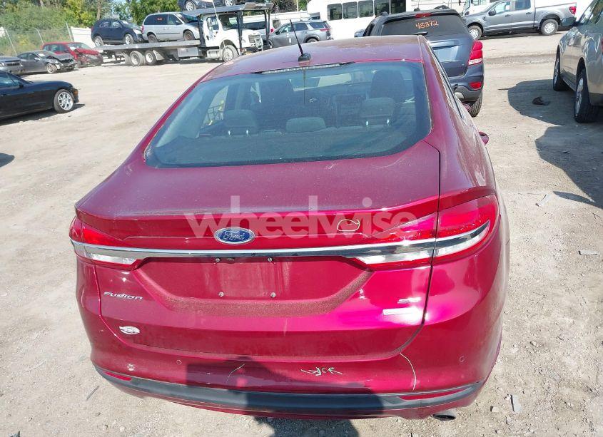 Photo 16 of 2018 Ford Fusion SE (VIN 3FA6P0HD1JR196339)