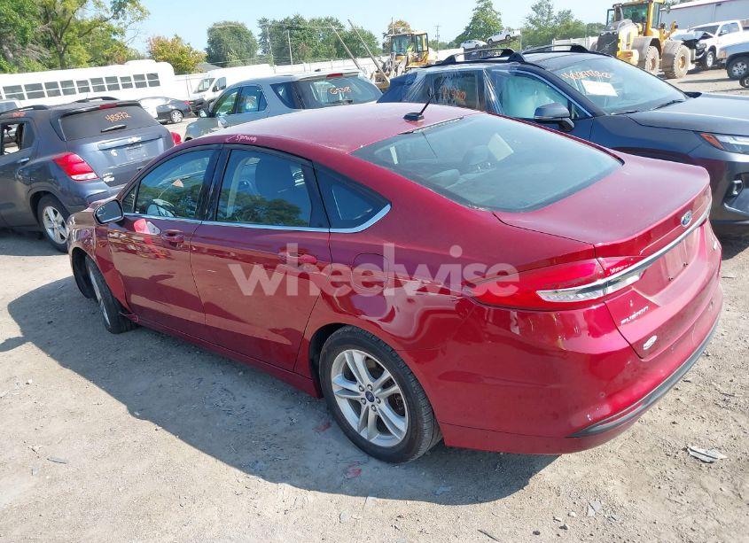 Photo 3 of 2018 Ford Fusion SE (VIN 3FA6P0HD1JR196339)