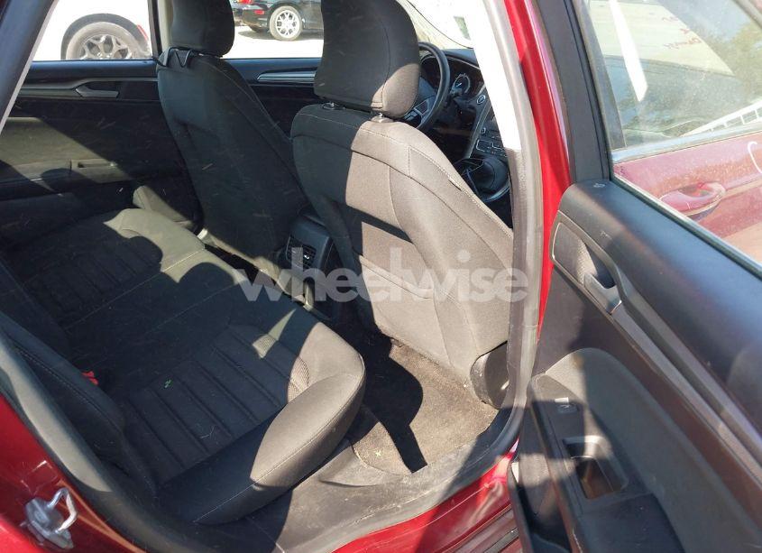 Photo 8 of 2018 Ford Fusion SE (VIN 3FA6P0HD1JR196339)