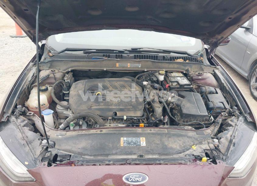 Photo 10 of 2018 Ford Fusion SE (VIN 3FA6P0HD1JR196437)