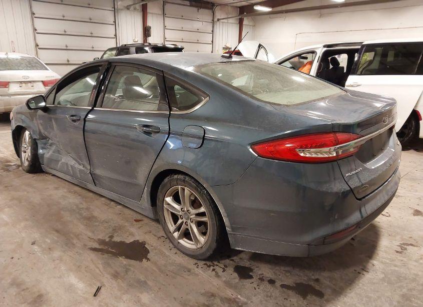 Photo 3 of 2018 Ford Fusion SE (VIN 3FA6P0HD1JR224639)