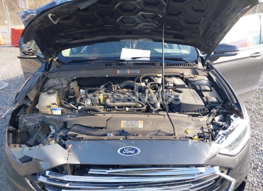 Photo 10 of 2018 Ford Fusion SE (VIN 3FA6P0HD1JR283027)