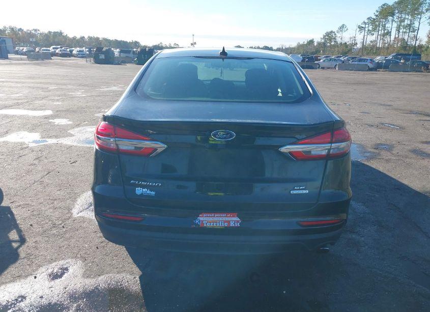 Photo 16 of 2019 Ford Fusion SE (VIN 3FA6P0HD1KR154089)