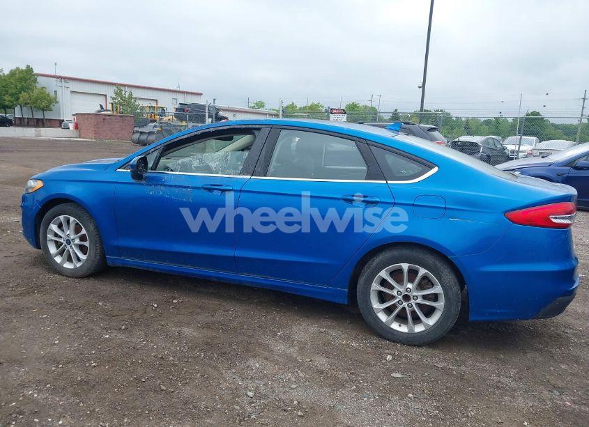 Photo 13 of 2019 Ford Fusion SE (VIN 3FA6P0HD1KR166033)