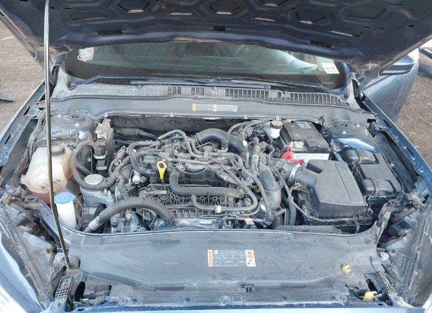 Photo 10 of 2019 Ford Fusion SE (VIN 3FA6P0HD1KR200701)