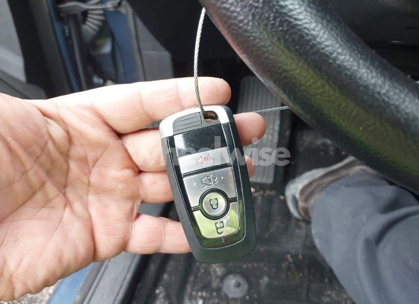 Photo 11 of 2019 Ford Fusion SE (VIN 3FA6P0HD1KR203758)