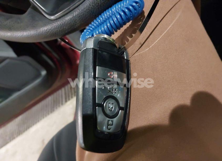 Photo 11 of 2019 Ford Fusion SE (VIN 3FA6P0HD1KR246206)