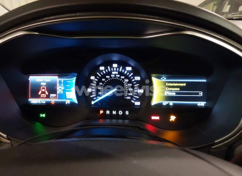 Photo 7 of 2019 Ford Fusion SE (VIN 3FA6P0HD1KR246206)