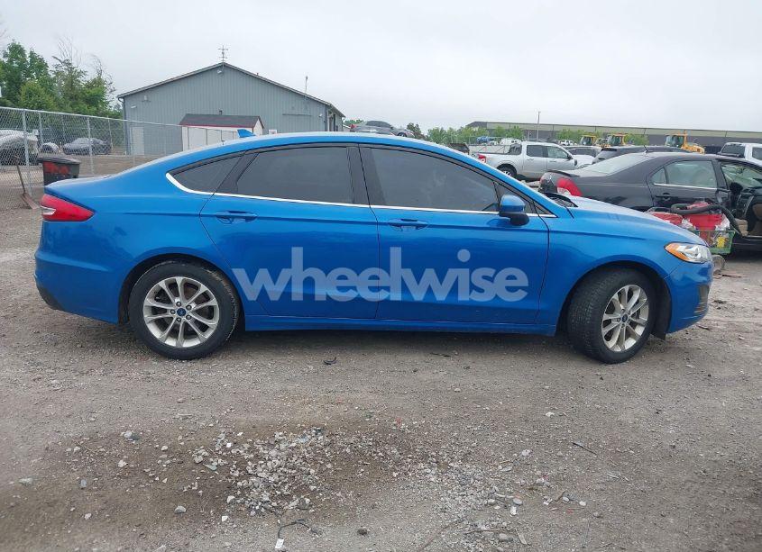 Photo 13 of 2020 Ford Fusion SE (VIN 3FA6P0HD1LR109879)
