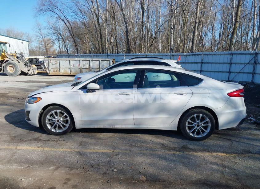 Photo 14 of 2020 Ford Fusion SE (VIN 3FA6P0HD1LR122177)