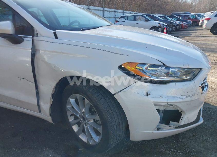 Photo 18 of 2020 Ford Fusion SE (VIN 3FA6P0HD1LR122177)