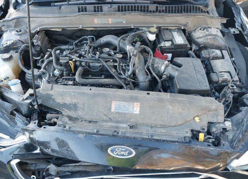 Photo 10 of 2020 Ford Fusion SE (VIN 3FA6P0HD1LR127461)