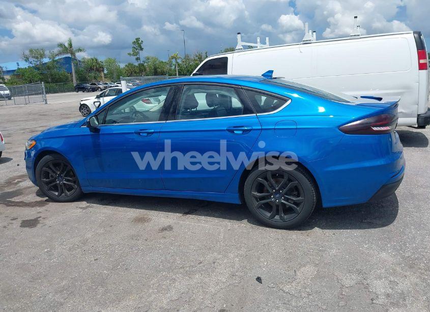 Photo 14 of 2020 Ford Fusion SE (VIN 3FA6P0HD1LR143482)