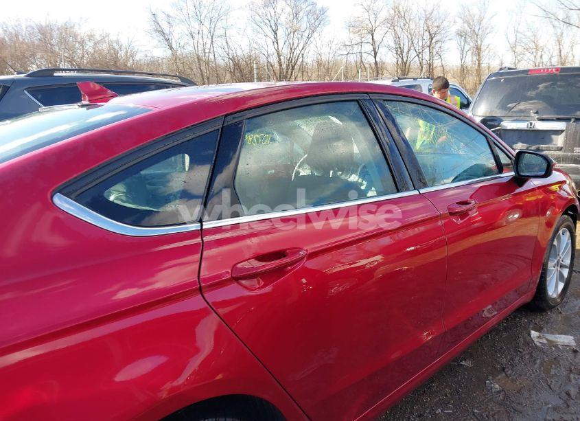 Photo 14 of 2020 Ford Fusion SE (VIN 3FA6P0HD1LR164204)