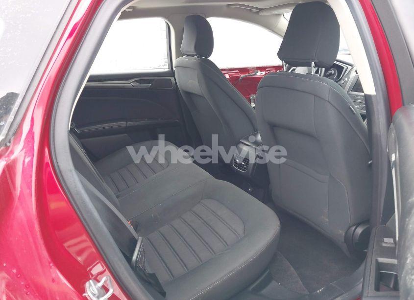 Photo 8 of 2020 Ford Fusion SE (VIN 3FA6P0HD1LR164204)