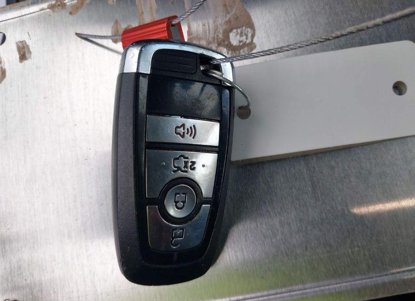 Photo 11 of 2020 Ford Fusion SE (VIN 3FA6P0HD1LR201171)