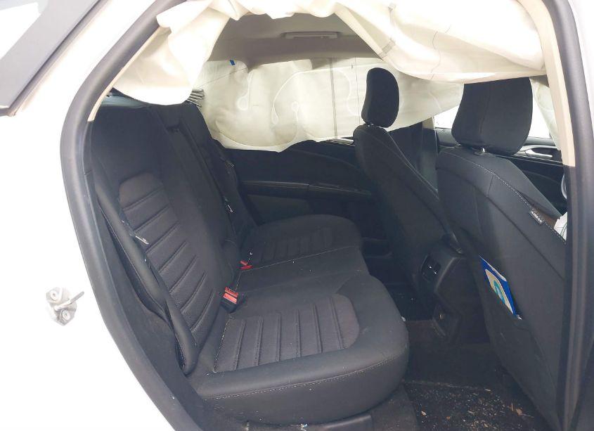 Photo 8 of 2020 Ford Fusion SE (VIN 3FA6P0HD1LR201171)