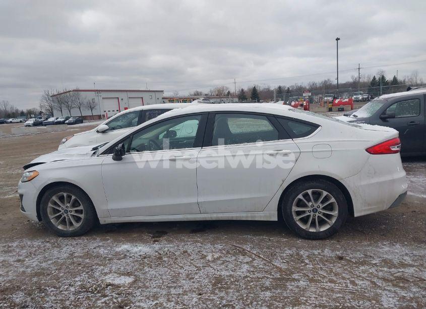 Photo 14 of 2020 Ford Fusion SE (VIN 3FA6P0HD1LR260446)