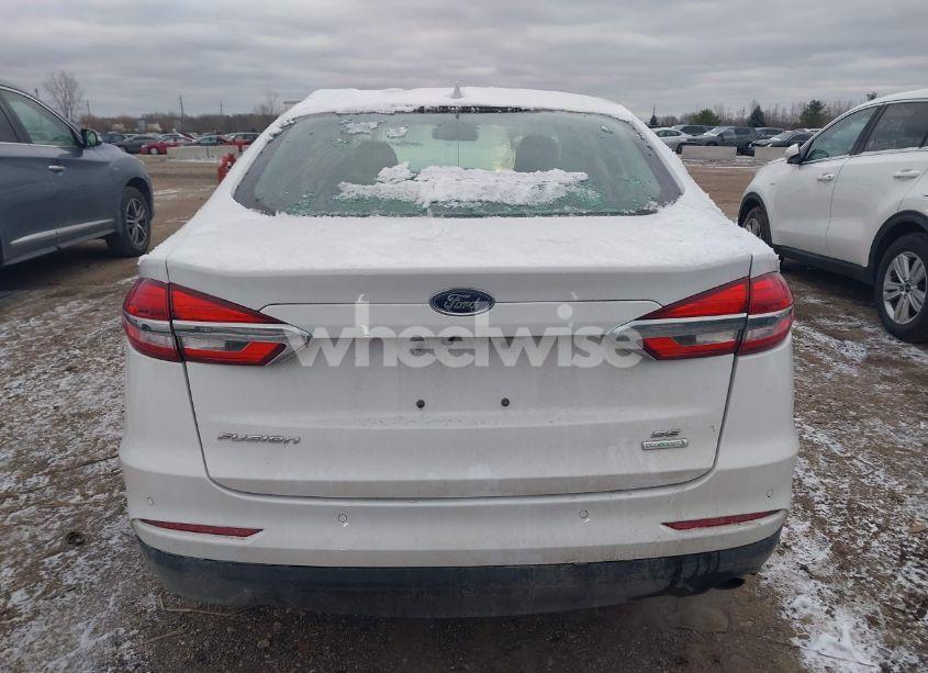 Photo 16 of 2020 Ford Fusion SE (VIN 3FA6P0HD1LR260446)