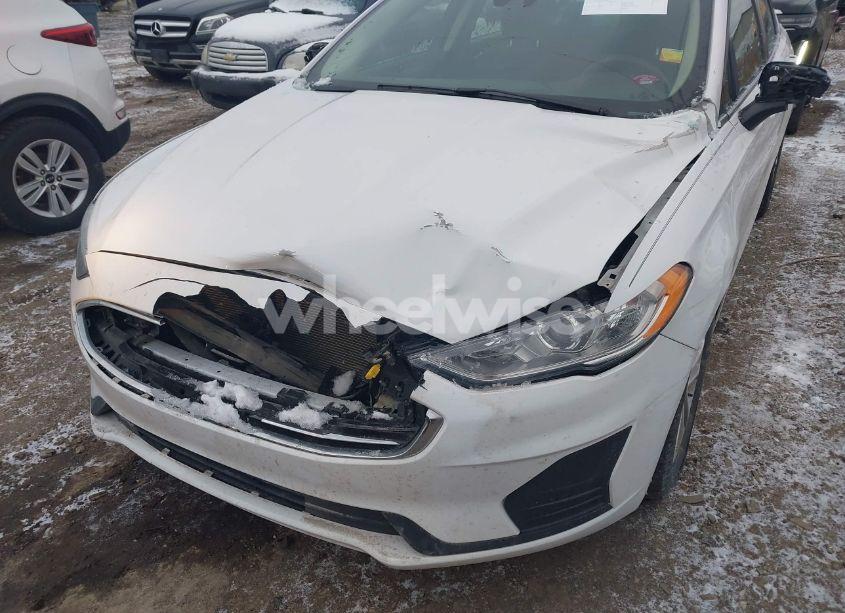 Photo 6 of 2020 Ford Fusion SE (VIN 3FA6P0HD1LR260446)