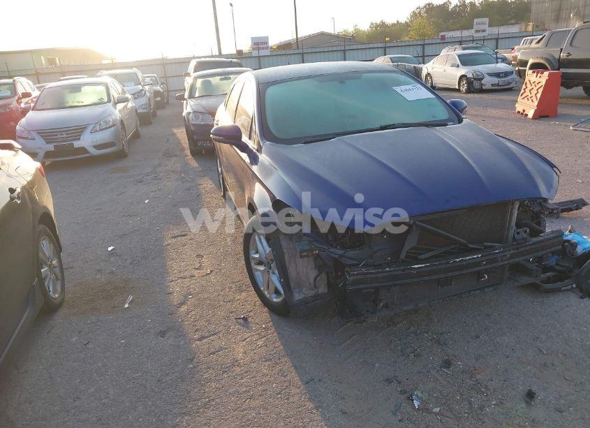 2014 Ford Fusion SE (VIN 3FA6P0HD2ER135684) main photo